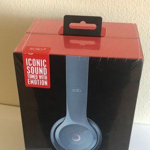 Beats by Dr. Dre Solo2 Headphone Never Opened!